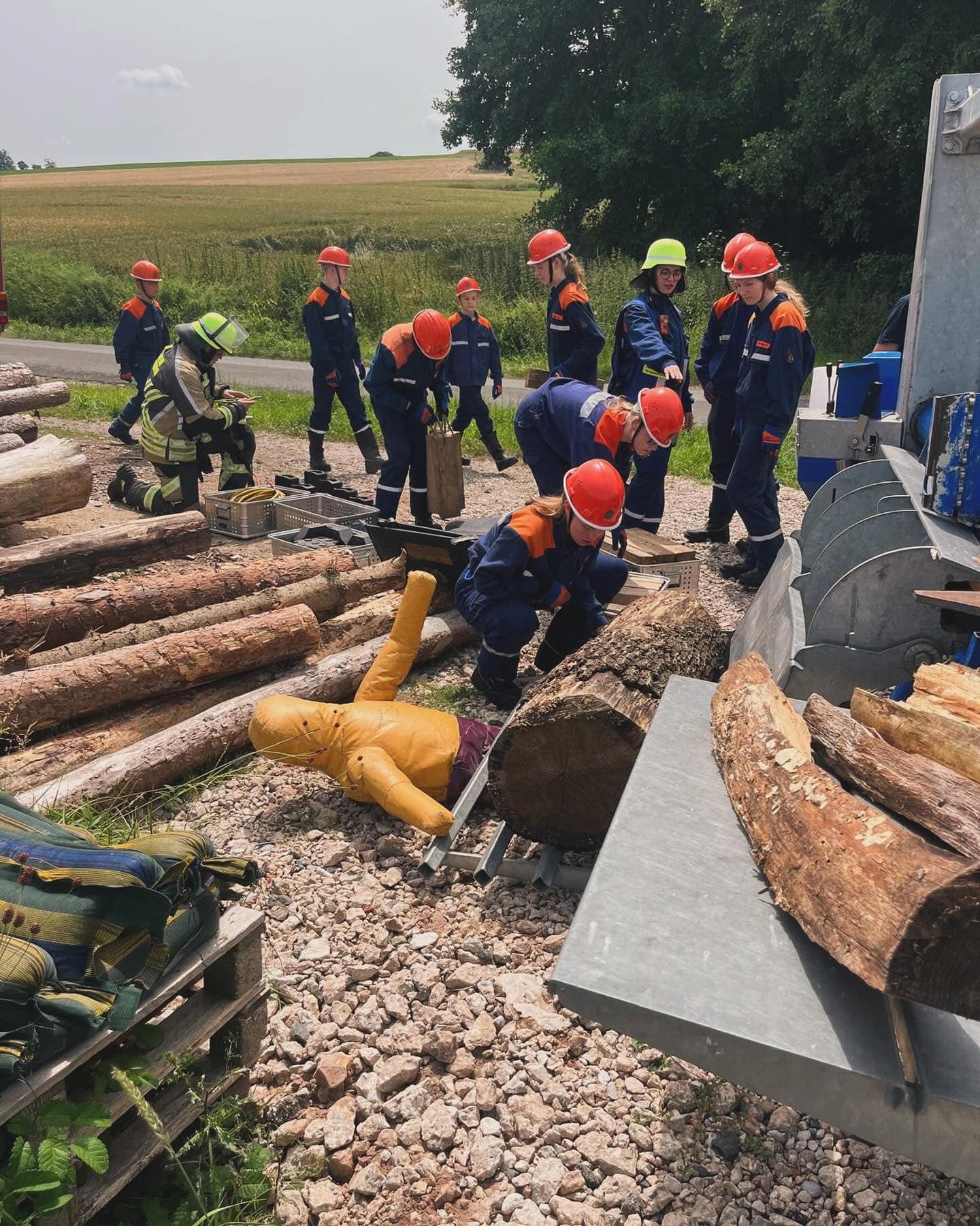 Berufsfeuerwehrtag Jugendfeuerwehr 2024 Bild 2