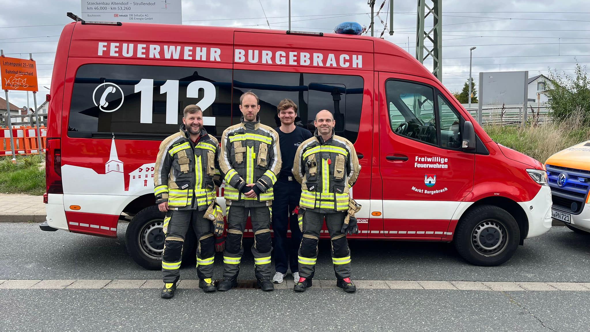 Aktive Wehr, Sanitätsaufbildung bei DLRG Hirschaid 2024, Gruppenbild FF Burgebrach